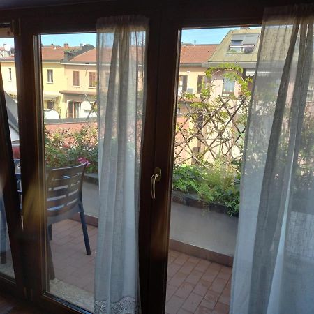 מילאנו The Boheme Vintage Junior Suite ---- Cozy & Quiet & Comfortable With Private Bathroom & Fully Equipped Kitchenette & Cozy Balcony - Lift To 4Th Floor - Metro' Verde -Green Subway Porta Genova מראה חיצוני תמונה